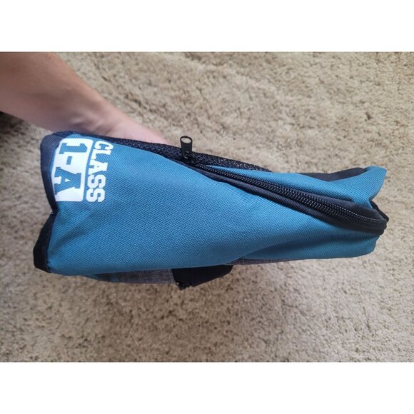 NWOT My Hero Academia Small Insulated Lunch Pail School Academia Work Zip Close - Picture 3 of 6